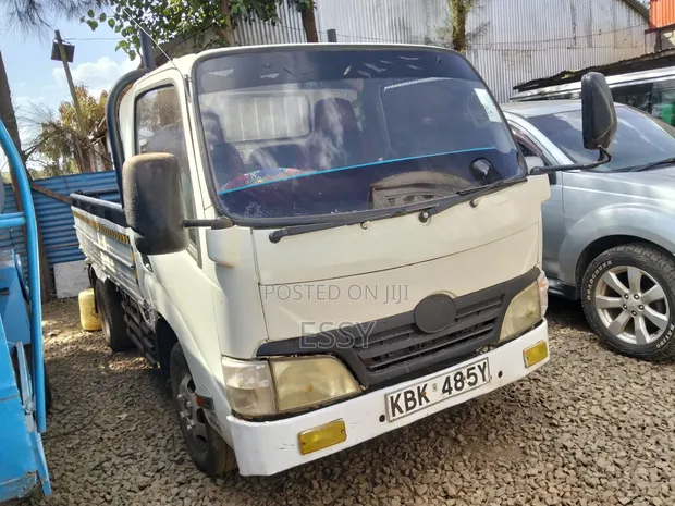 Toyota Dyna 2003 Lori Ndogo - 1
