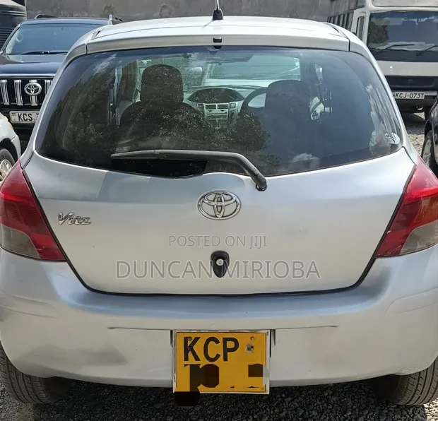 Toyota Vitz 2010 Gray - 1