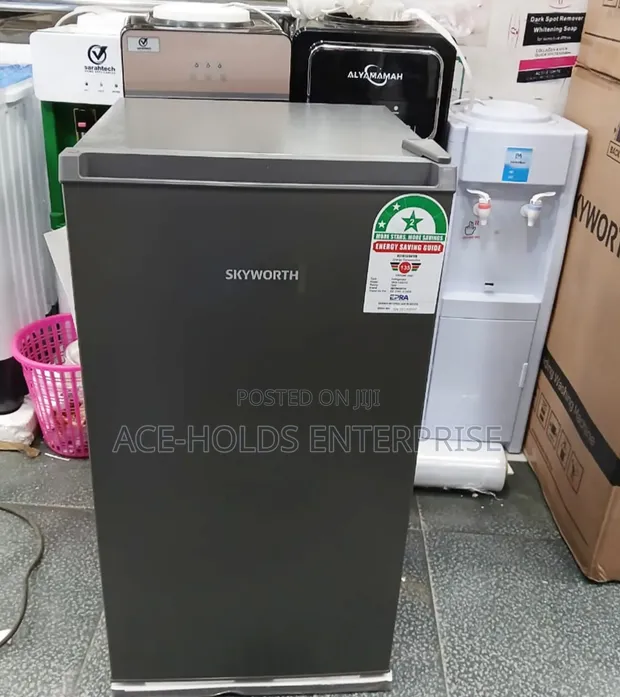 Skyworth 90 Litres Single Door Fridge - 2 Star Rated - 1