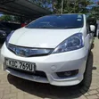 Honda Fit Shuttle 2012 White - 1