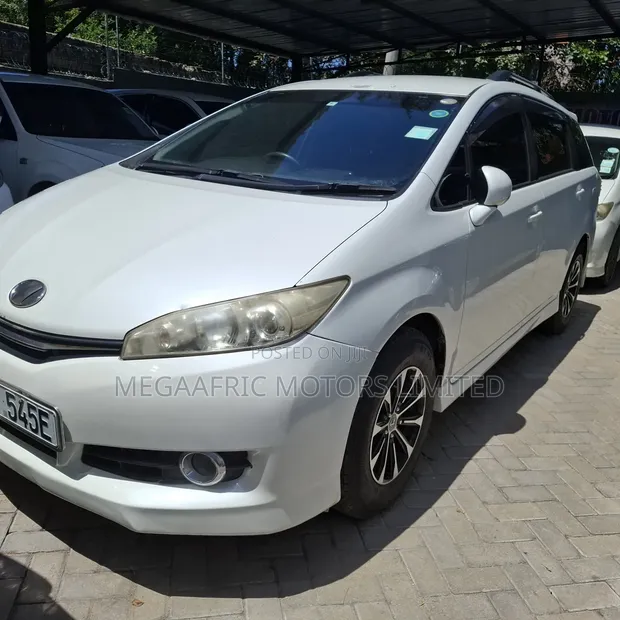 Toyota Wish 2016 White - 1