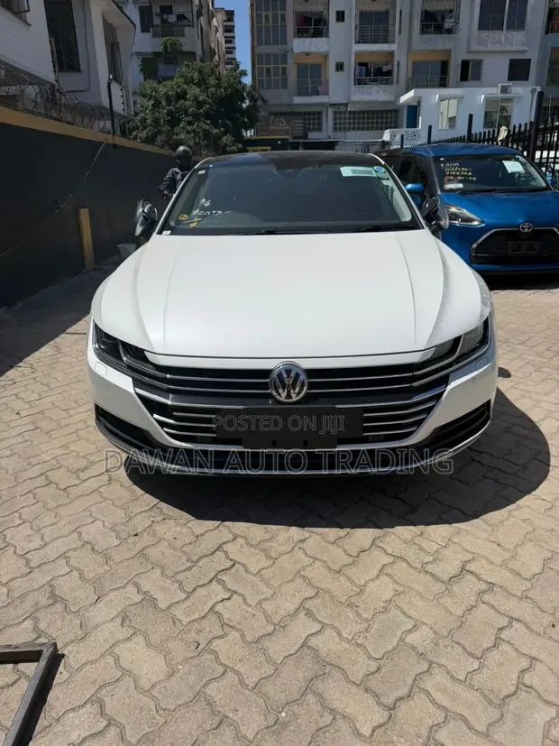Volkswagen Arteon 2019 White - 1