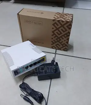MikroTik RB951Ui-2HnD Wireless Router