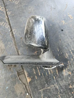 Toyota Isis 2005 Side Mirror (Used)
