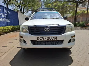 Toyota Hilux 2.5 D-4D SRX 2012 Pickup