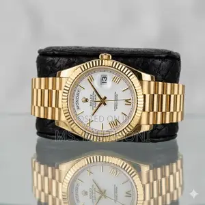 Rolex President Day-Date White Dial Gold Bezel