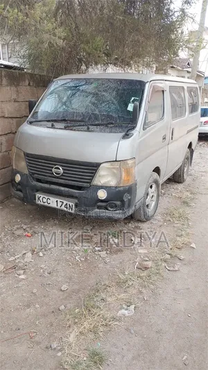 Nissan Caravan (Urvan) 2007 Grey