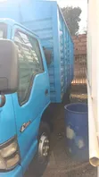 Isuzu NPR 2018 Bluu - 4