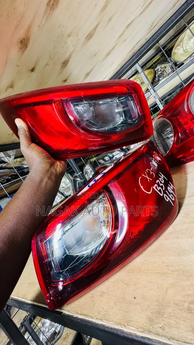 Mazda CX-3 LED Taillight (2015) - 1