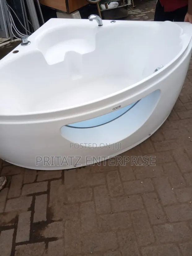 White Ceramic Jacuzzi - 1