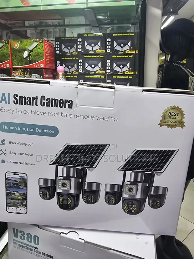 TitanView 4G Solar Smart Camera - 1