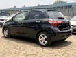 Toyota Vitz Hybrid 2019 Nyeusi - 5