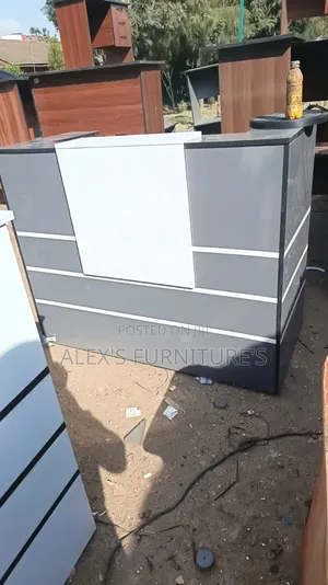 Boss Office Products Meza ya Mapokezi ya Ofisi