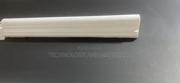 PU/Fibre Wainscoting 2.4" x 2" - 1