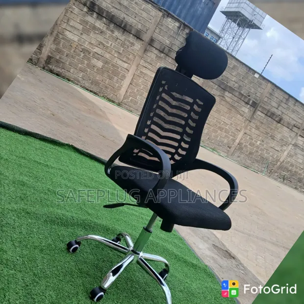 Modern Executive Office Chair with Headrest - 1