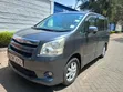 Toyota Noah 2.0 143hp FWD (8 Seater) 2010 Gray - 3