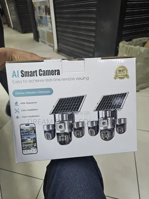 4G Solar Outdoor Camera - Triple Lens Panoramic CCTV