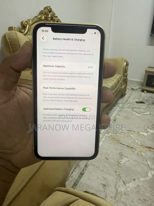 Apple iPhone 11 128GB Yellow - 1