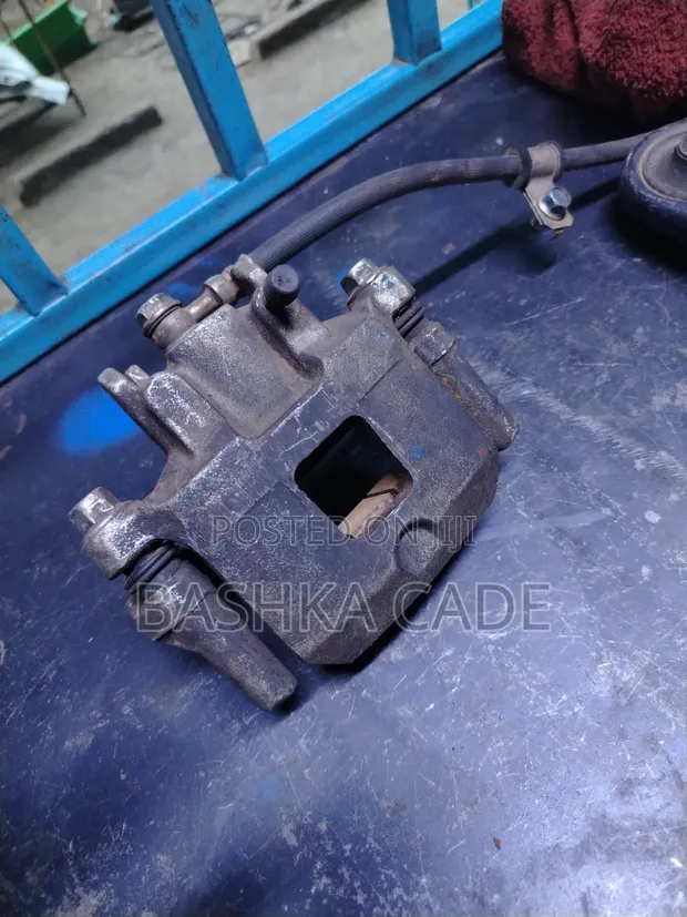 Mitsubishi Mirage Brake Calipers (Used) - 1