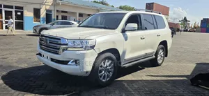Toyota Land Cruiser 4.5 V8 TD Sahara 2020