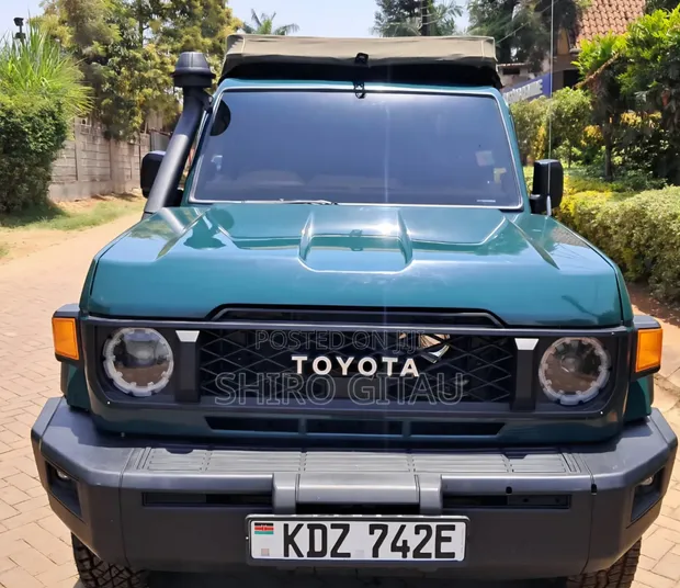 Toyota Land Cruiser Double Cab 2014 - 1