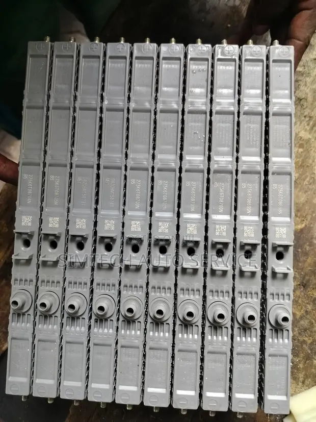 Toyota Fielder Hybrid Battery Cells - 1