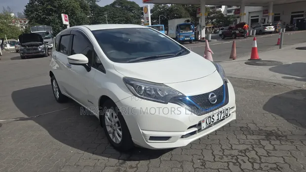 Nissan Note 1.2 Hybrid 2017 White - 1