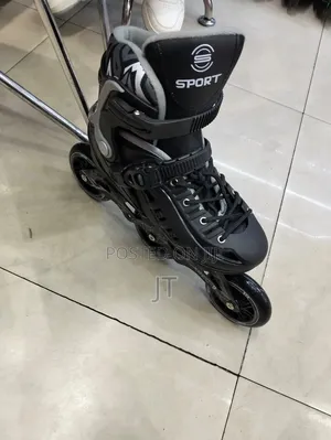 Brand New Professional Triskates (Size 39-41)