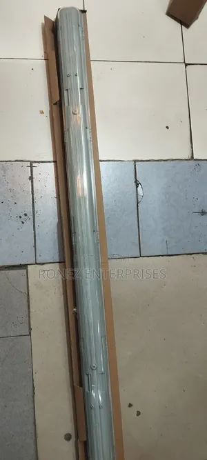 Weatherproof Single 4ft LED Fitting