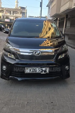 Toyota Vellfire 2015 Nyeusi