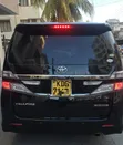 Toyota Vellfire 2015 Nyeusi - 4