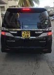 Toyota Vellfire 2015 Nyeusi - 5