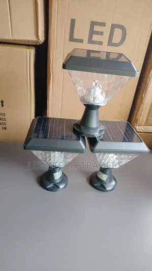 Solar Gate/Pillar Lamp - Square Small