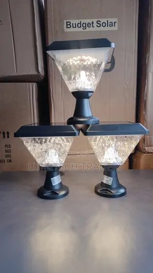Solar Gate Lamp - Square, Tri-Color, Remote Control