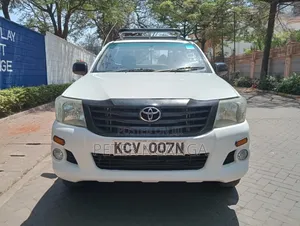 Toyota Hilux 2.5 D-4D SRX 2012 Pickup