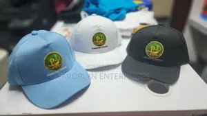 Huduma za Kubandika Nembo kwenye Kofia