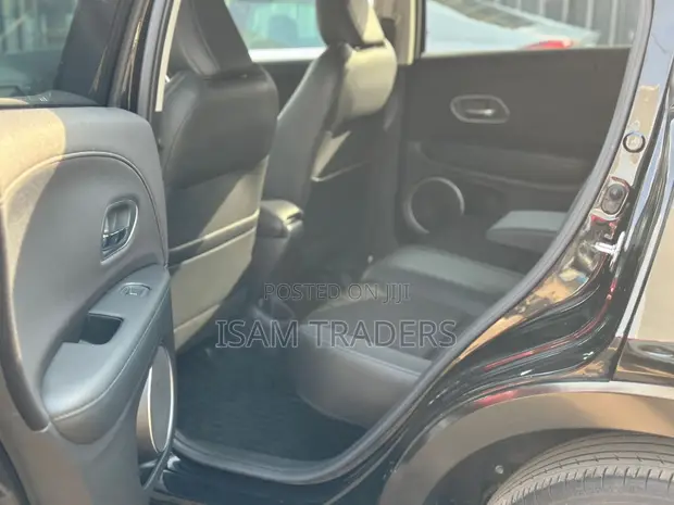 Honda Vezel 1.5 Hybrid 2WD 2020 - 1