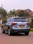 Volkswagen Tiguan 2020 Nyeupe - 2