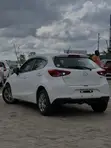 Mazda 2 2020 White - 2
