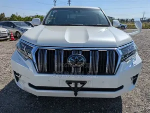 Toyota Land Cruiser Prado 2.7 TX 2018 White