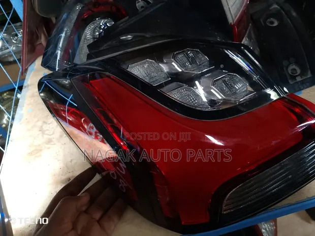 Mitsubishi RVR 2018 Taillight - Used - 1