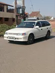 Toyota Corolla L-Touring 2000 - 4