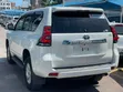 Toyota Land Cruiser Prado 2019 White - 4