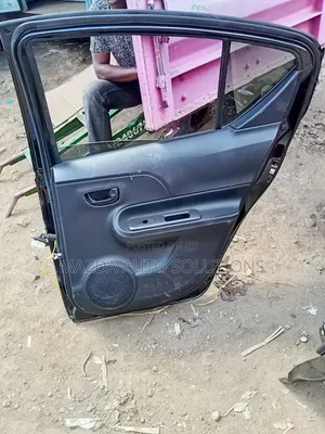 Toyota Aqua Rear Door Handle (2014-2019)