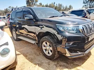 Toyota Land Cruiser Prado 2009 Nyeusi