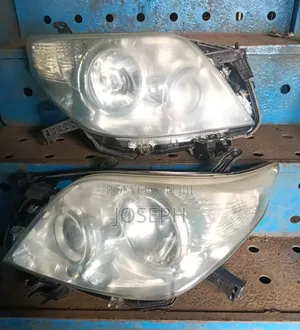 Toyota Prado J150 2010 Non-Xenon Headlights