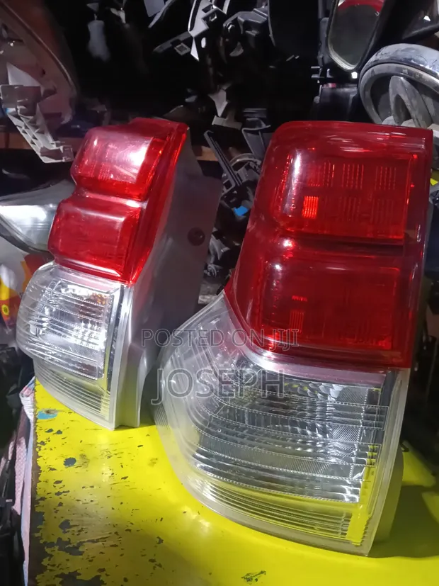 Toyota Prado J150 2010 Model Taillight - 1