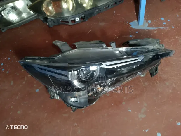 Mazda CX-5 2018 Xenon Headlight (Ex-Japan) - 1