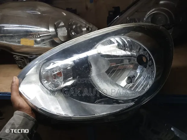 Nissan March 2015 Headlight (Non-Xenon) - 1
