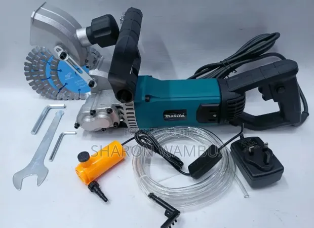 New Makita 4200W Wall Chaser - 1
